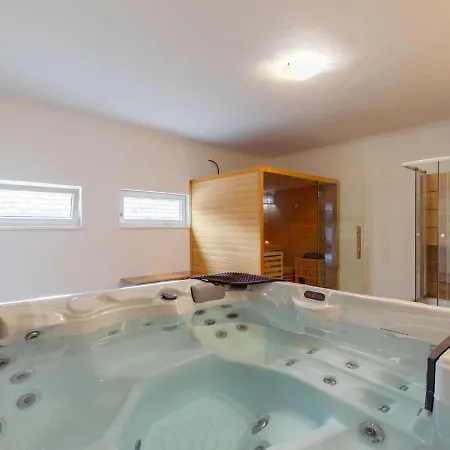 Holiday home Nimrod By Interhome Balatonfenyves